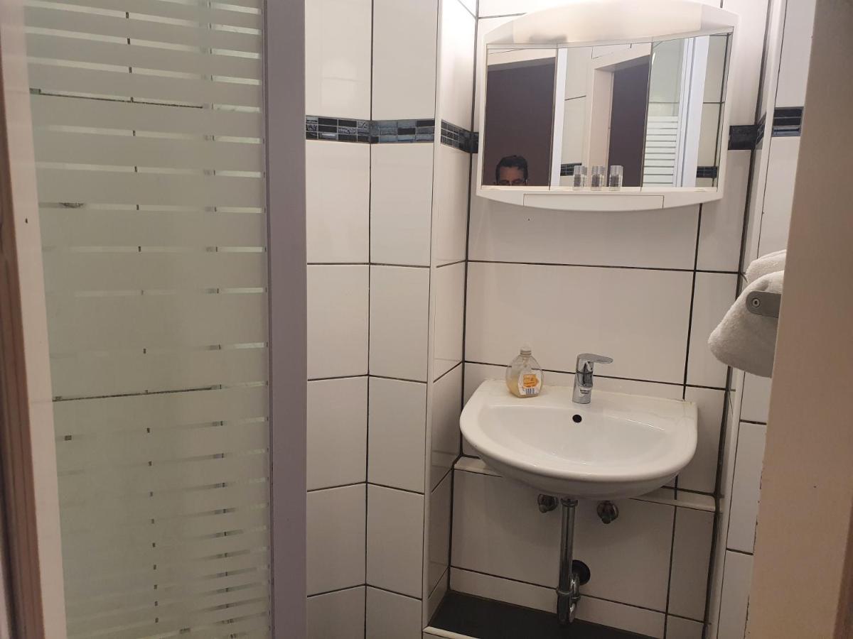 Hotel Schaum Дюссельдорф Экстерьер фото